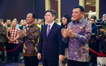 Kasum TNI Bersama Menko Polkam Hadiri Perayaan Hari Nasional ke-77 RRC